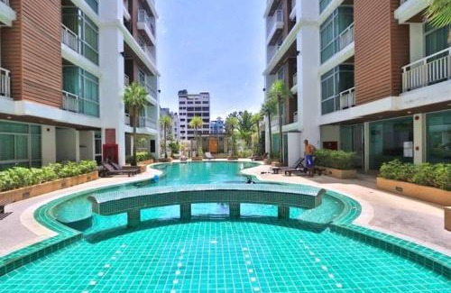 Patong Apartment | Perle Rare - Piscine, 2 vélos compris, Wifi privé