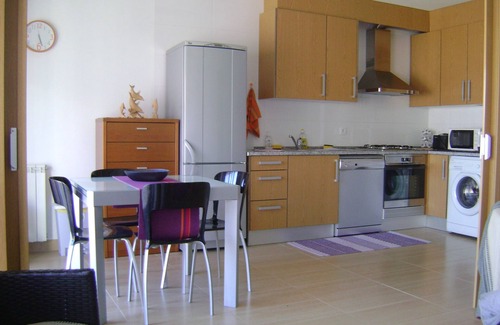Sao Martinho do Porto Apartment | Pérola do Oeste - T1 with pool 3 min walk from the beach
