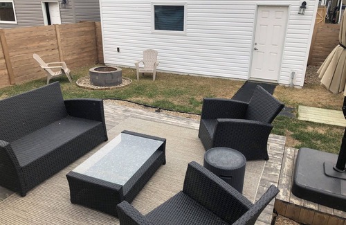 Regina House | Personal room in a shared house.