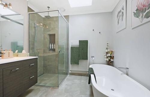 Warrnambool House | Pertobe Lane - close to everything that is Warrnambool