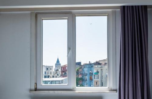 Tophane Apartment | Pesa Suites