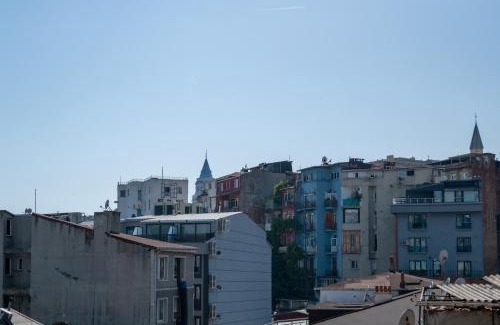 Tophane Apartment | Pesa Suites