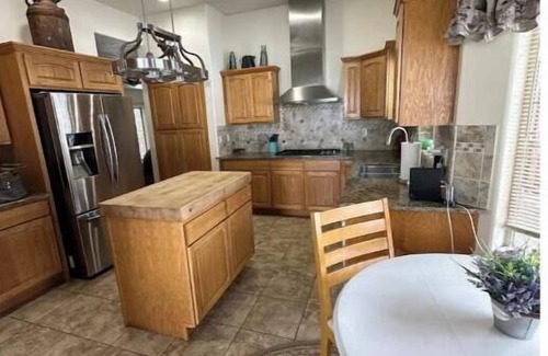 Garden Valley Cabin | Pet Freindly 3 bedroom cabin, WiFi, AC in beutifull Garden Valley with comm pool
