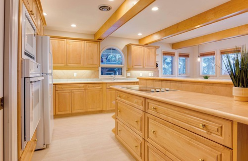 Silver Star Mountain House | Pet friendly chalet right on the ski way, steps from tube town pet friendly too!