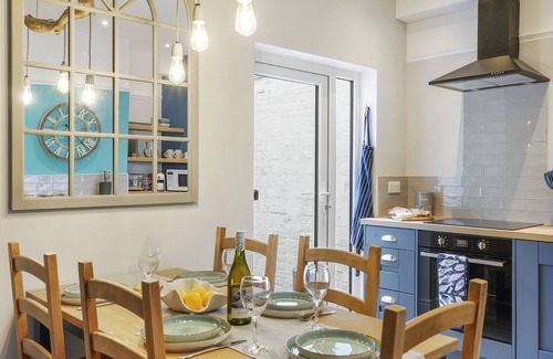 Portsmouth Cottage | Pet Friendly 3 Bed House Southsea - NEW LISTING!