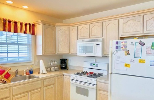 Sea Isle City Condo | Pet Friendly 5 Bedroom Home with elevator within walking distance to downtown Sea Isle City