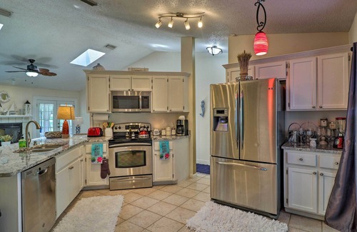 Fernandina Beach House | Pet-Friendly Amelia Island Home ~ 1 Mi to Beach!