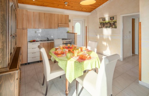 Ravni Apartment | Pet friendly apartment in Ravni