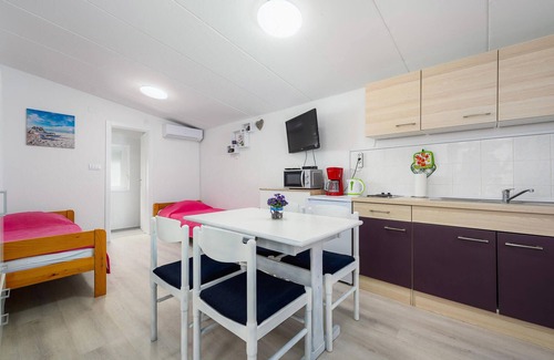 Tar Apartment | Pet friendly apartment in Tar with WiFi
