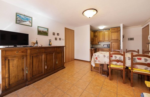 Predazzo Apartment | Pet-friendly Apartment "Appartamento di Viola ed Elia" with Mountain View & Balcony