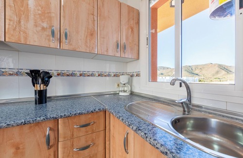 El Pozo de los Frailes Apartment | Pet-Friendly Apartment Las Cuatro Lunas with Mountain View, Terrace & A/C