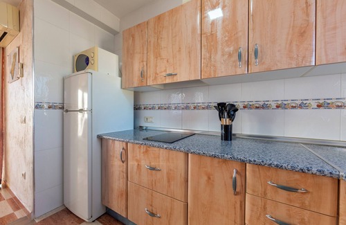 El Pozo de los Frailes Apartment | Pet-Friendly Apartment Las Cuatro Lunas with Mountain View, Terrace & A/C