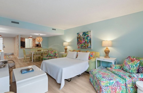 Fernandina Beach Condo | Pet Friendly | Beachwood Condo | Directly Across the Street from the Beach