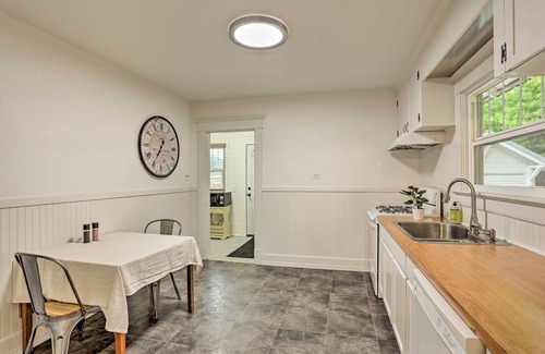 Baker City House | Pet-Friendly Baker City Escape w/Private Yard!