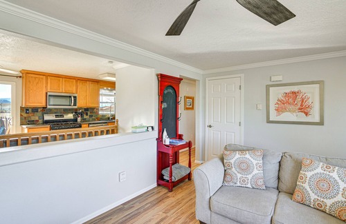 Buena Vista House | Pet-Friendly Buena Vista Home w/Yard & Hot Tub!
