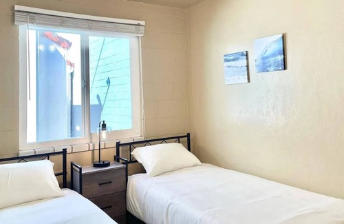 Capitola House | Pet Friendly Capitola Village Fixer-Upper