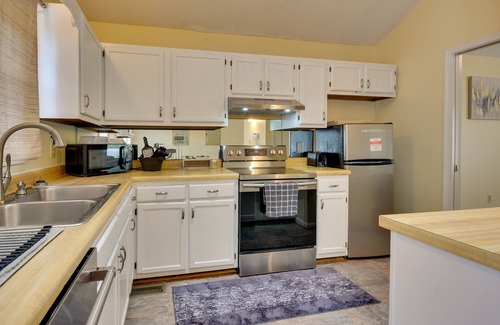 Greensboro House | Pet Friendly Charming Cozy Greensboro Gem by RedAwning