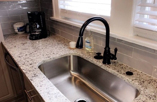 Sylvan Hills House | Pet Friendly, Charming 1930’s Ranch-Style Home, Minutes From Downtown Atlanta