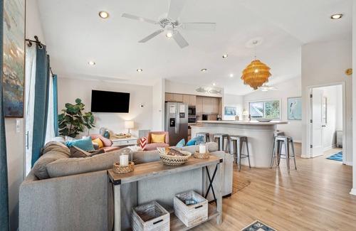 Waters Edge House | Pet-Friendly, Close to beach access & town, Large - 2100 sq ft! Afternoon Delight!