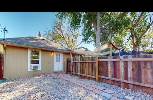 Greeley House | Pet friendly Cozy and Charming Bungalow one block from UNC!