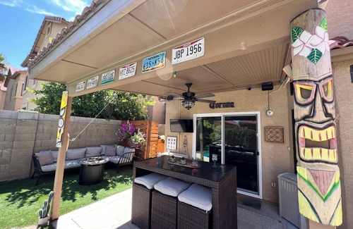 Chandler House | Pet friendly Desert Oasis for family & friends. RELAX, SWIM, GOLF, & MUCH MORE!
