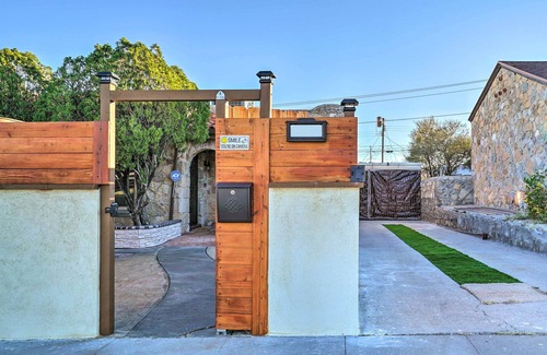 El Paso Cottage | Pet-friendly El Paso Escape w/Patio + Grill!