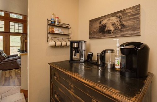 Purgatory House | Pet Friendly Elkpoint Townhome - Ski in/Ski Out - Best Location - Arcade Game