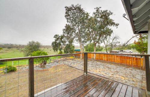 Hollister House | Pet-Friendly Hollister Getaway with Grill!