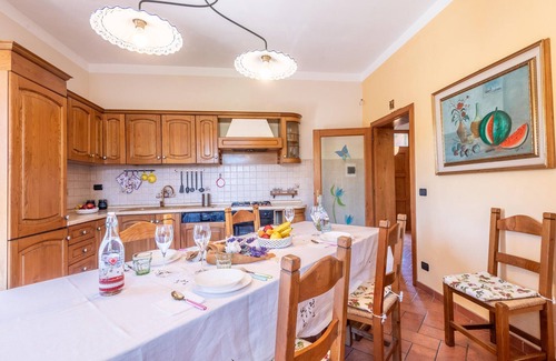 Palazzo del Pero House | Pet friendly home in Arezzo with WiFi