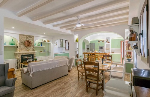 Carcabuey House | Pet friendly home in Carcabuey
