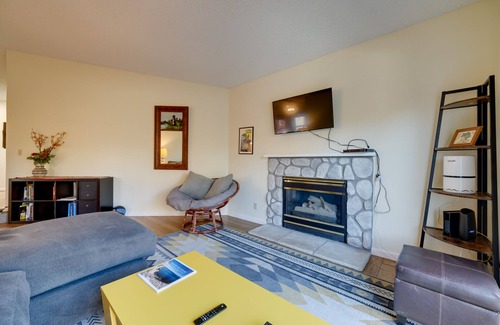 Northwest Reno House | Pet-Friendly Home in Reno: Yard + Mountain Views