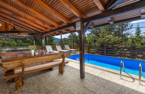 Vrata House | Pet friendly home in Vrata with sauna