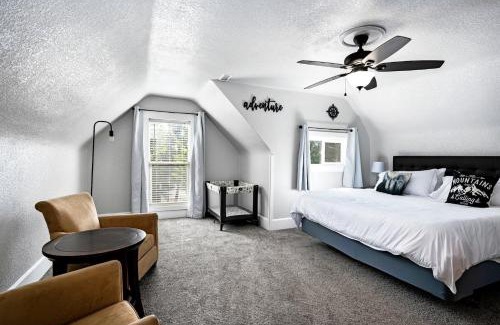 West Colfax House | Pet-friendly Home W Backyard & Bbq