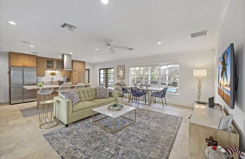 Marco Island House | Pet-friendly inland home w/resort style yard/pool