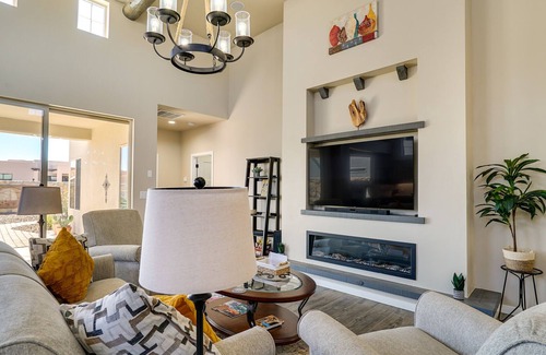Las Cruces House | Pet-Friendly Las Cruces Gem w/ Private Backyard!