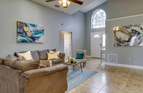 Orlando House | Pet-Friendly Orlando Home: 11 Mi to Disney World!