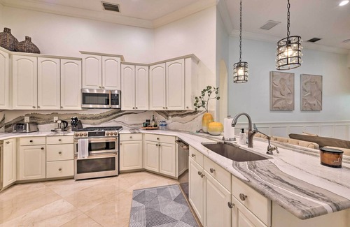 Braden River House | Pet-Friendly Resort Home: Private Pool + Spa!