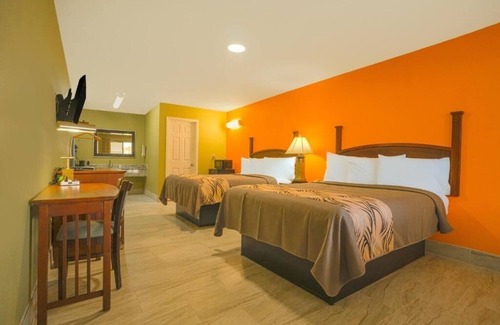 Aransas Pass Hotel | Pet Friendly Room by Aquarium + Parking, Close to Attractions
