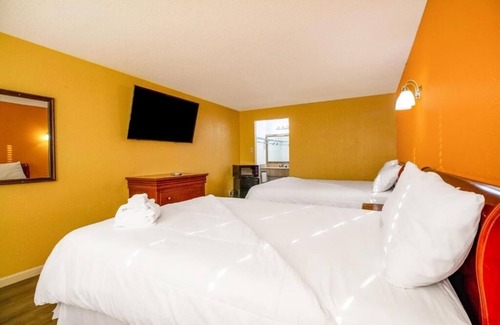 Seiling Hotel | Pet Friendly Room W/Parking Near Seiling Airport & Outdoor Parks