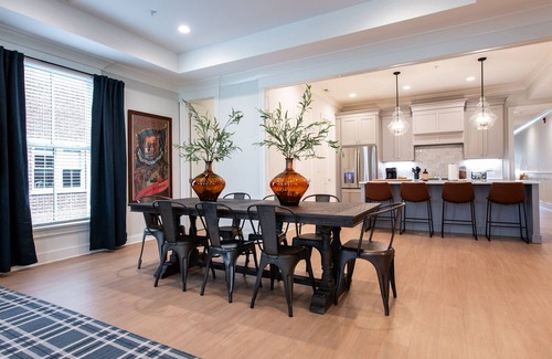 Prospect House | Pet-Friendly, Shops, Bourbon Trail, Downtown, Golf Local Dining, Fully Loaded