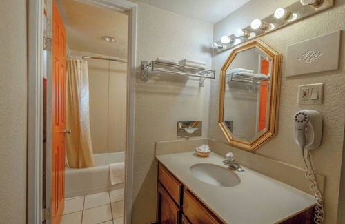 Allison Hotel | Pet-Friendly Space w/Hairdryer, Iron & Essentials For Stress-Free Travels