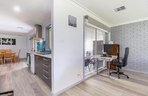 Tomakin House | Pet-Friendly Spacious Home by the Beach