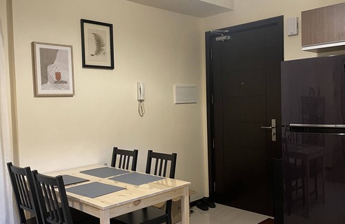 Pasay Apartment | Pet Friendly Staycation at The Radiance Manila Bay