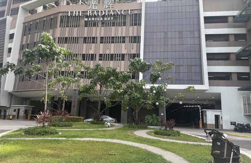 Pasay Apartment | Pet Friendly Staycation at The Radiance Manila Bay