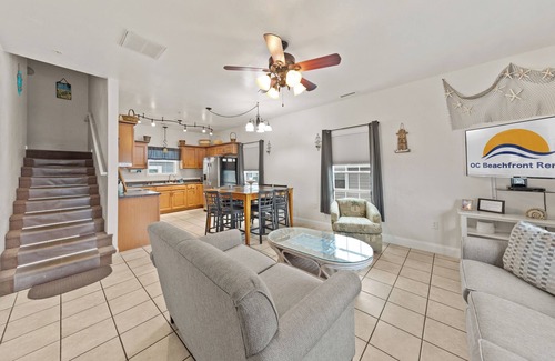 Ocean City House | Pet Friendly Steps to Boardwalk/Beach/Bikes/Grill- C
