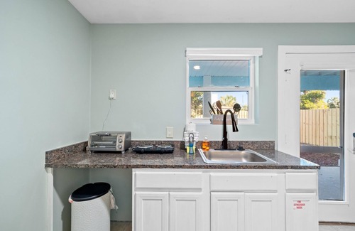 Bahama Beach House | Pet Friendly Studio Near Beach, Free Activities, Perfect for Couples PCB Stay