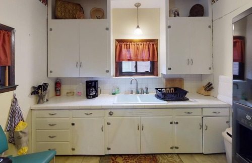 Nelsonville House | Pet Friendly Vacation Rental near Hocking Hills in Nelsonville Ohio