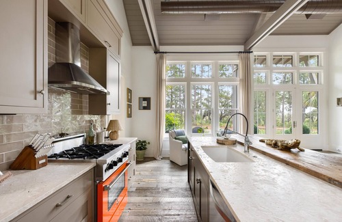 Palmetto Bluff House | Pet-Friendly Waterfront Cottage w/Screened Porch + Grill in Moreland