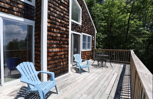 Campton House | Pet Friendly Waterville Estates Private Home for relaxation in the White Mountains! (WT50E)