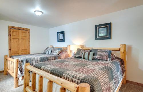 Townsend House | Pet-Friendly Wisconsin Cabin on Lake with Fire Pit!